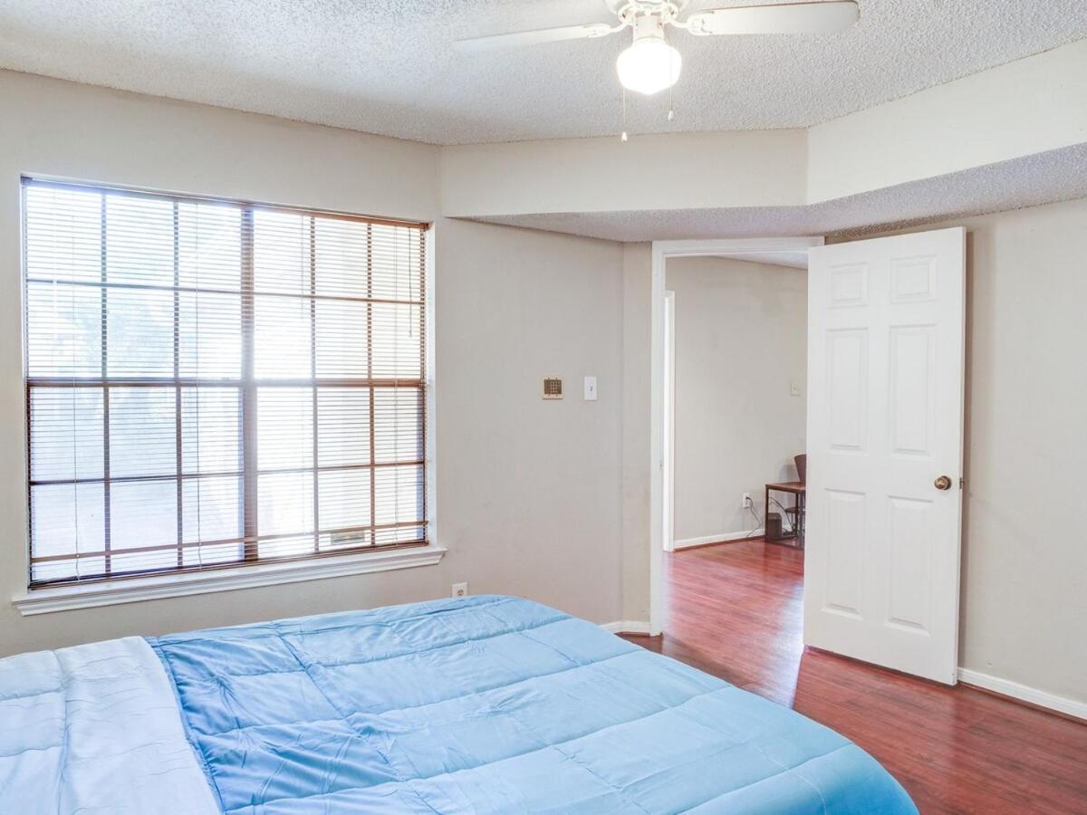 Lovely 2 Bedroom, 1 Bath Condo With Pools And Gym. Хьюстон Экстерьер фото